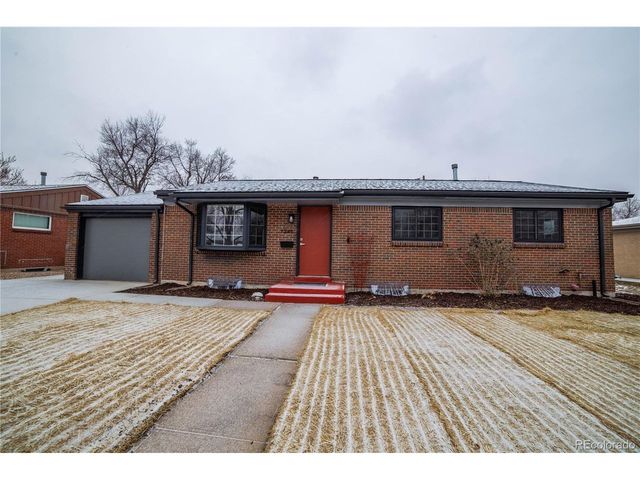 1249 S Otis Ct, Lakewood, CO 80232