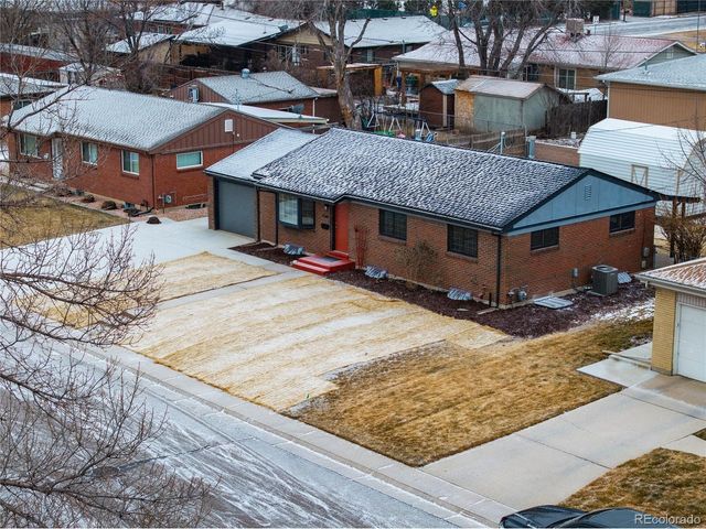 1249 S Otis Ct, Lakewood, CO 80232