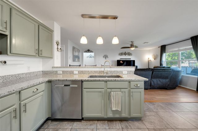 804 Pampas Ricas DR, Leander, TX 78641