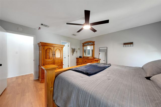 804 Pampas Ricas DR, Leander, TX 78641