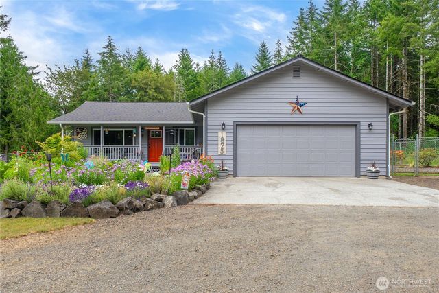 1825 W Deegan Road E, Shelton, WA 98584