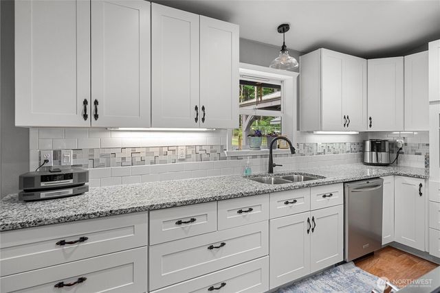 1825 W Deegan Road E, Shelton, WA 98584