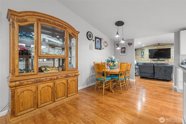 1825 W Deegan Road E, Shelton, WA 98584