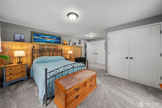 1825 W Deegan Road E, Shelton, WA 98584