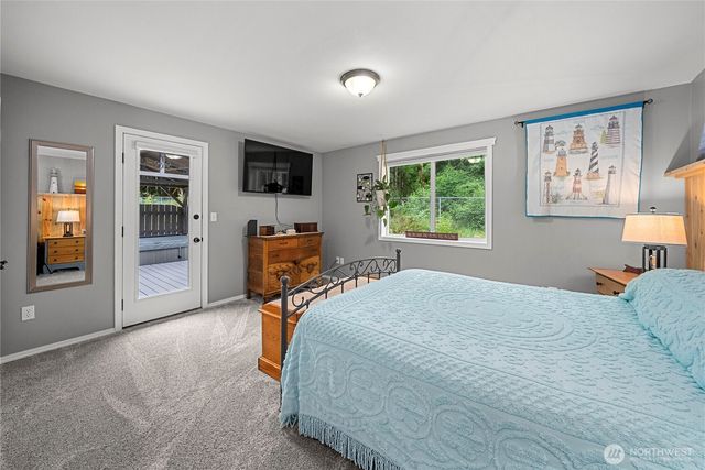 1825 W Deegan Road E, Shelton, WA 98584
