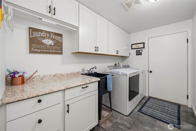 1825 W Deegan Road E, Shelton, WA 98584