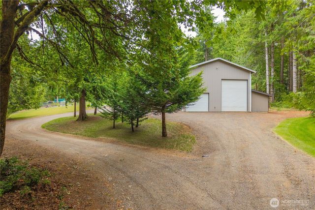 1825 W Deegan Road E, Shelton, WA 98584