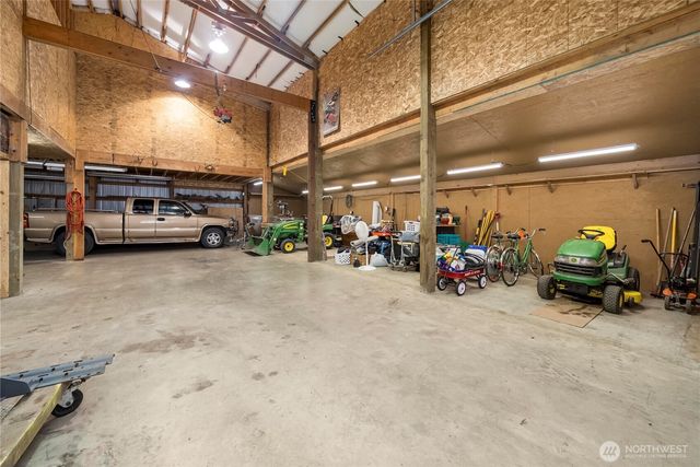 1825 W Deegan Road E, Shelton, WA 98584
