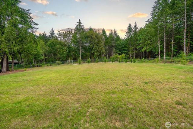 1825 W Deegan Road E, Shelton, WA 98584