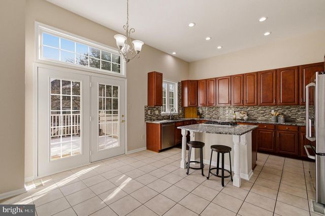 2182 OAK FOREST DR, Ellicott City, MD 21043