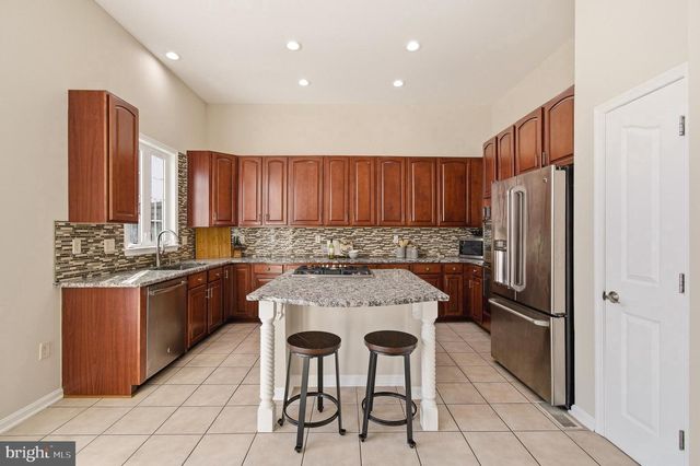 2182 OAK FOREST DR, Ellicott City, MD 21043