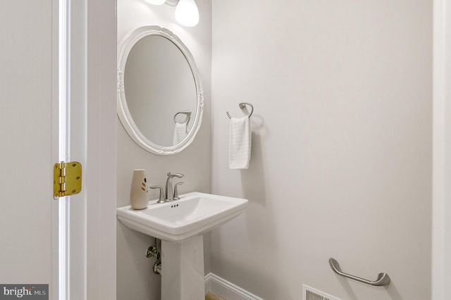 2182 OAK FOREST DR, Ellicott City, MD 21043