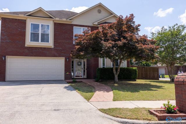 105 Lancaster Court SW, Huntsville, AL 35824