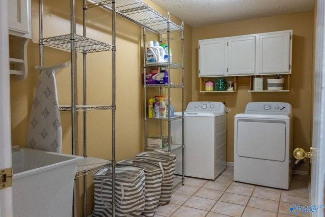 105 Lancaster Court SW, Huntsville, AL 35824
