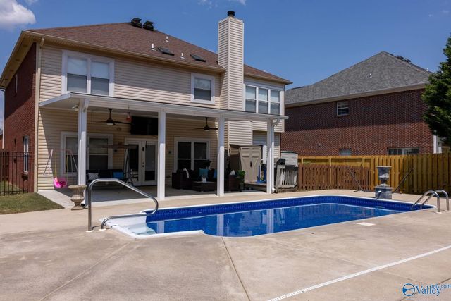 105 Lancaster Court SW, Huntsville, AL 35824