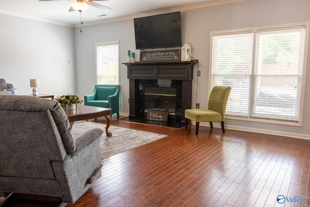 105 Lancaster Court SW, Huntsville, AL 35824