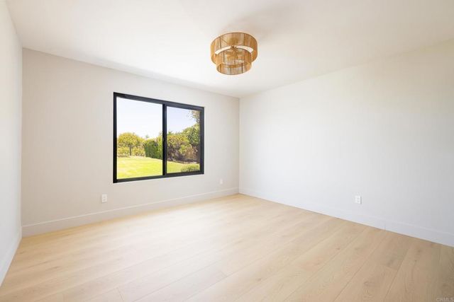 6765 Edmonton Avenue, San Diego, CA 92122