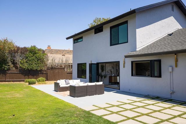 6765 Edmonton Avenue, San Diego, CA 92122