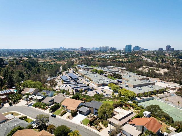 6765 Edmonton Avenue, San Diego, CA 92122