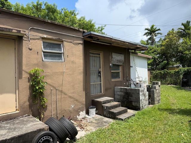 1280 NW 51ST Street, Miami, FL 33142