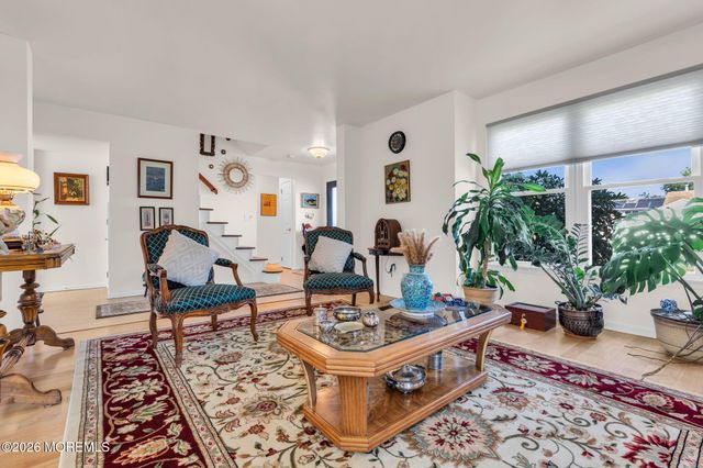 41 Deer Run Drive S, Barnegat, NJ 08005