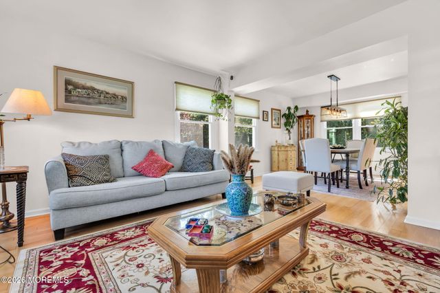 41 Deer Run Drive S, Barnegat, NJ 08005