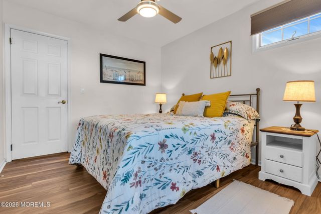 41 Deer Run Drive S, Barnegat, NJ 08005