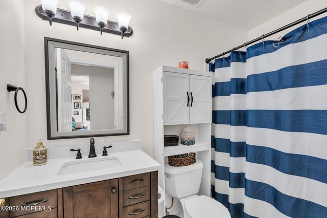 41 Deer Run Drive S, Barnegat, NJ 08005