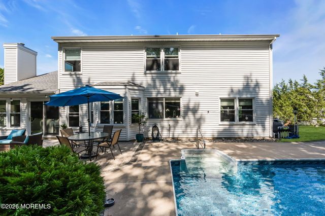41 Deer Run Drive S, Barnegat, NJ 08005