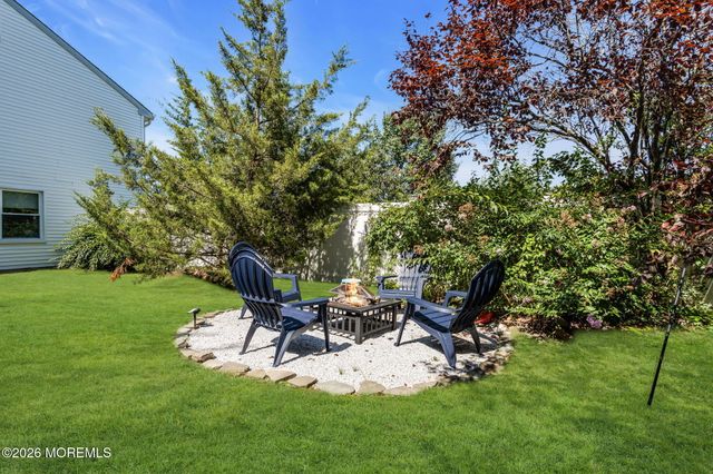 41 Deer Run Drive S, Barnegat, NJ 08005