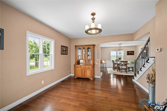 1548 County Road 128, Fremont, OH 43420
