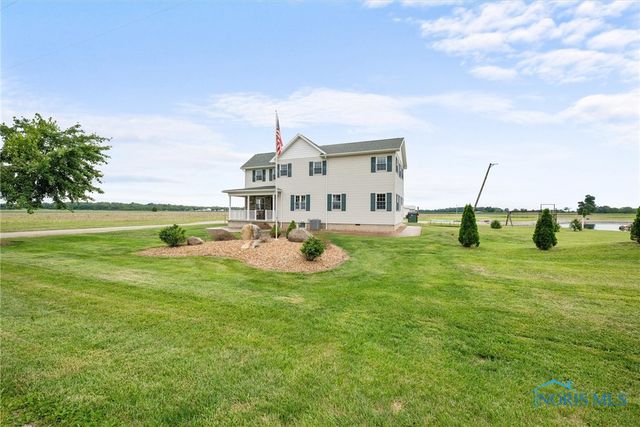 1548 County Road 128, Fremont, OH 43420