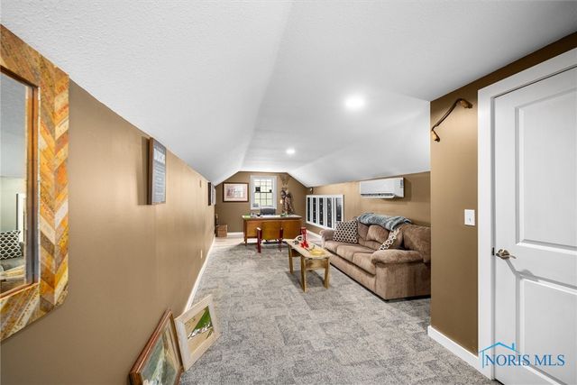 1548 County Road 128, Fremont, OH 43420