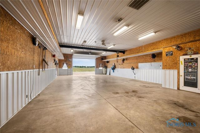 1548 County Road 128, Fremont, OH 43420