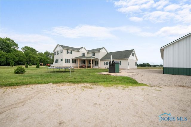 1548 County Road 128, Fremont, OH 43420