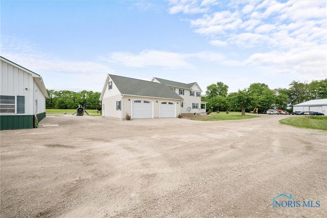1548 County Road 128, Fremont, OH 43420