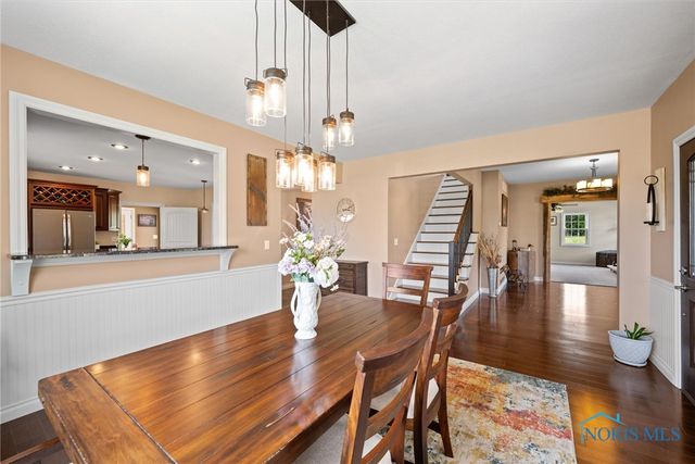 1548 County Road 128, Fremont, OH 43420