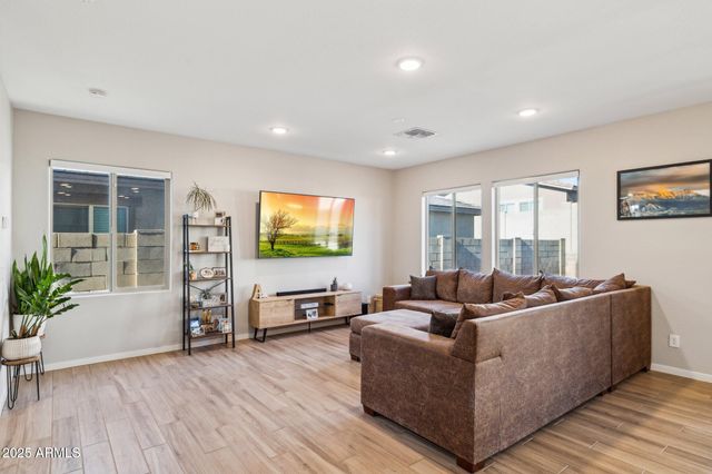 20838 W GRANADA Road, Buckeye, AZ 85396