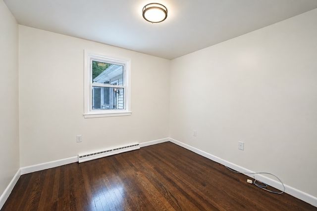 430 W Britannia St, Taunton, MA 02780