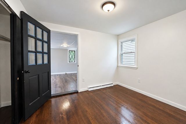 430 W Britannia St, Taunton, MA 02780
