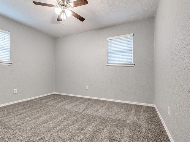 305 Woodside Drive, Norman, OK 73071