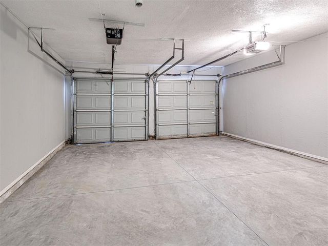 305 Woodside Drive, Norman, OK 73071