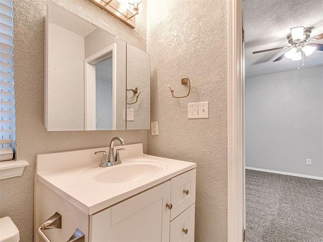 305 Woodside Drive, Norman, OK 73071