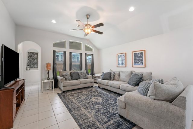 3102 Redondo Drive, Texas City, TX 77568