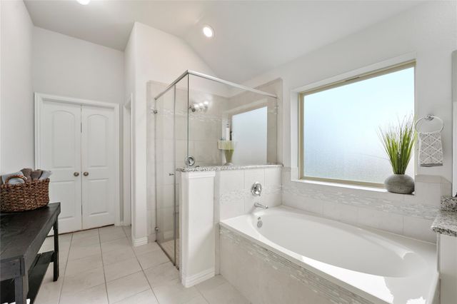 3102 Redondo Drive, Texas City, TX 77568