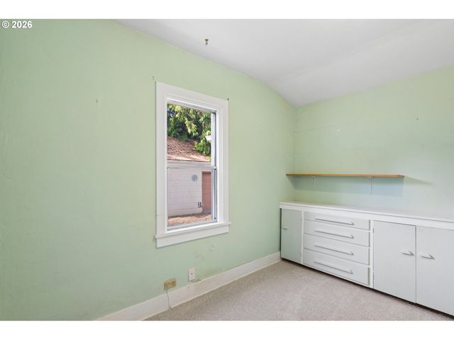 1173 Ne 70TH Ave, Portland, OR 97213