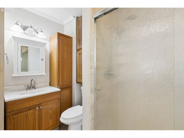 1173 Ne 70TH Ave, Portland, OR 97213