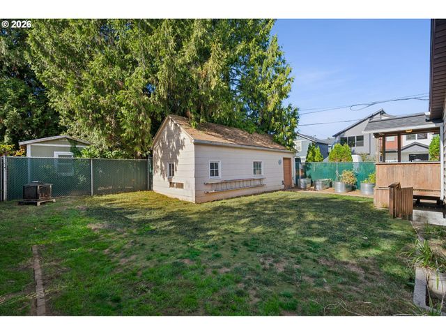 1173 Ne 70TH Ave, Portland, OR 97213