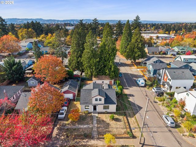 1173 Ne 70TH Ave, Portland, OR 97213