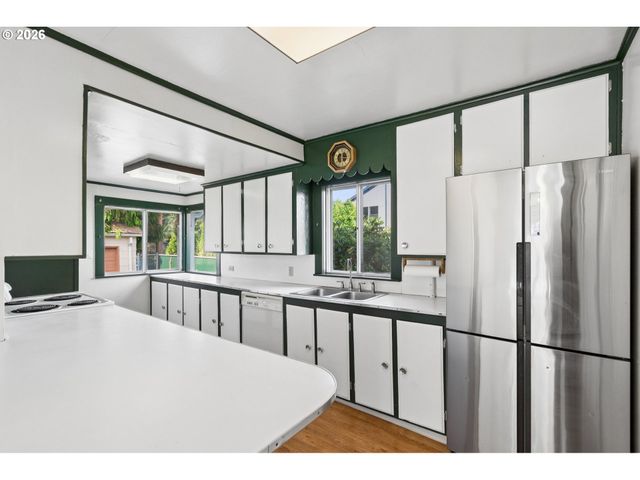 1173 Ne 70TH Ave, Portland, OR 97213